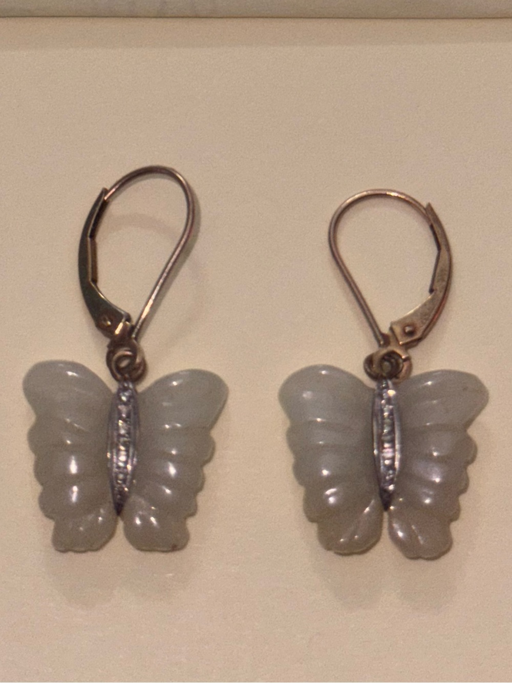 Vintage 10K Gold Green Jade/Diamond Butterfly Drop Dangle lever earrings - Picture 6 of 8